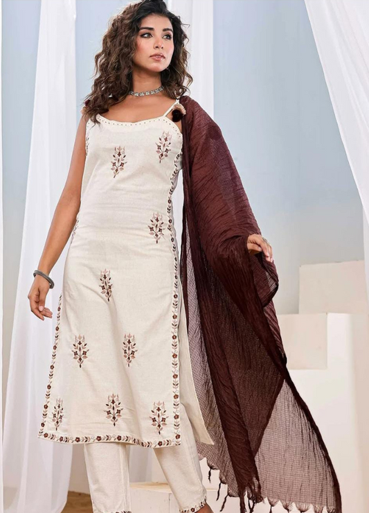 Elegant Off-White 3-Piece Strappy Kurta Set with Maroon Dupatta | Anziva Fashion