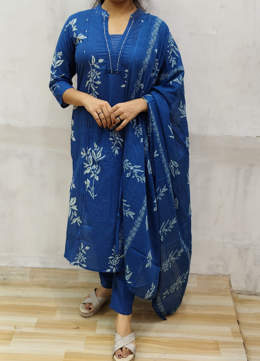 Indigo Blue Leaf Print Cotton Suit Set with Pintuck Neckline