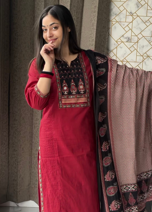 Maroon & Black Embroidered Kurta Set with Printed Dupatta | Anziva Fashion