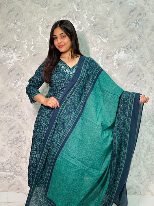 Teal & Navy Elephant Motif Palazzo Suit