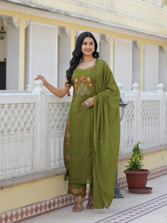 SLEEVLESS EMBROIDERY SET