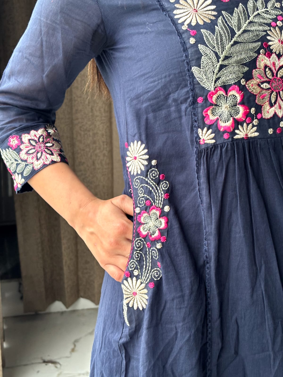 🌌 Navy Blue Floral Embroidered Anarkali Set