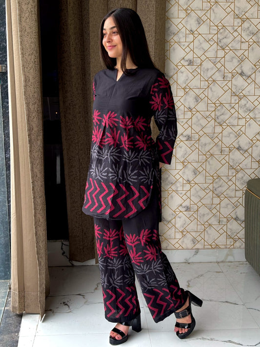 🖤 Black & Red Bold Leaf Print Co-ord Set