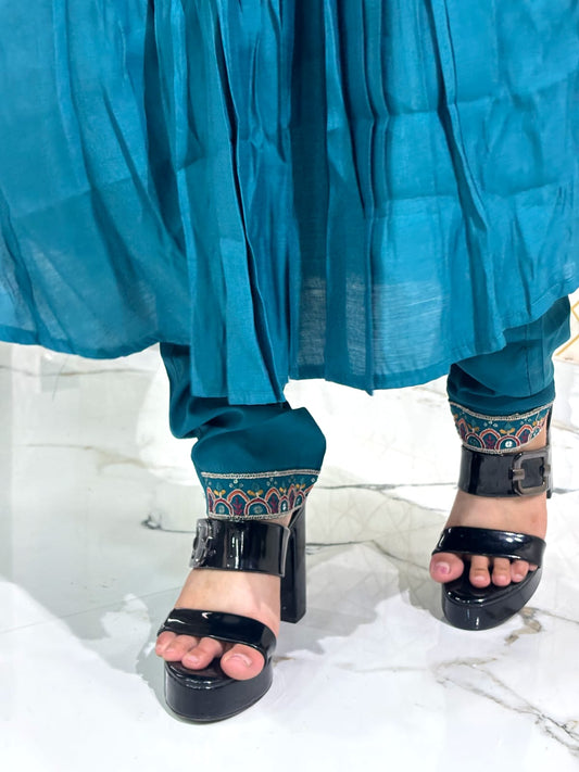 Teal Printed Cotton Kurta Set with Ajrakh Dupatta