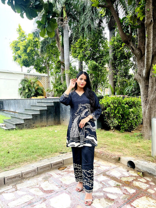 Black Handprint-Inspired Kurta Pant Set