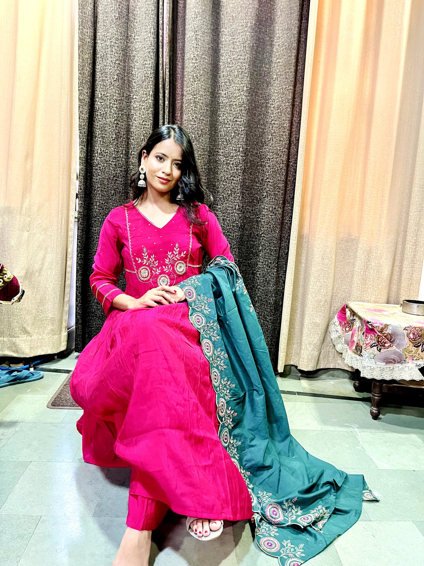 Pink Kurta Set with Teal Embroidered Dupatta