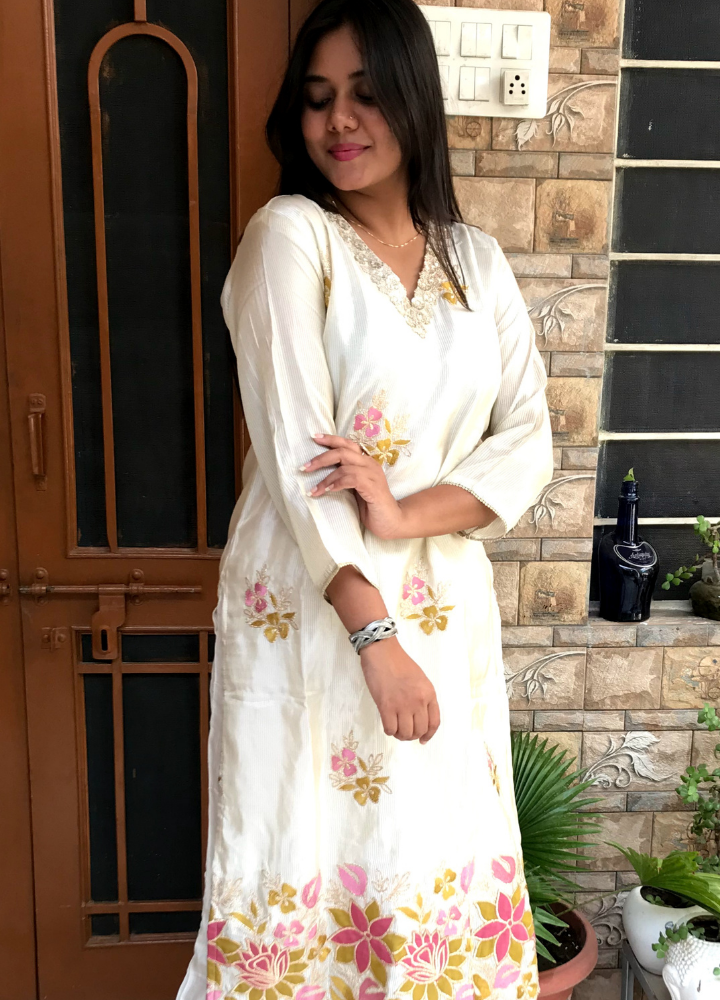 White Co-ord Set with Abstract Black Line Art
