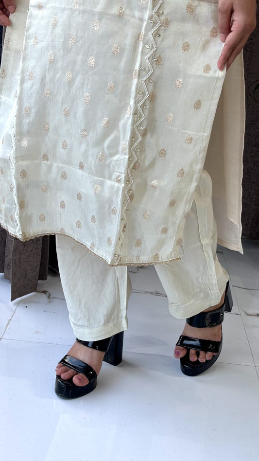 Ivory White Embroidered Kurta Set with Dupatta